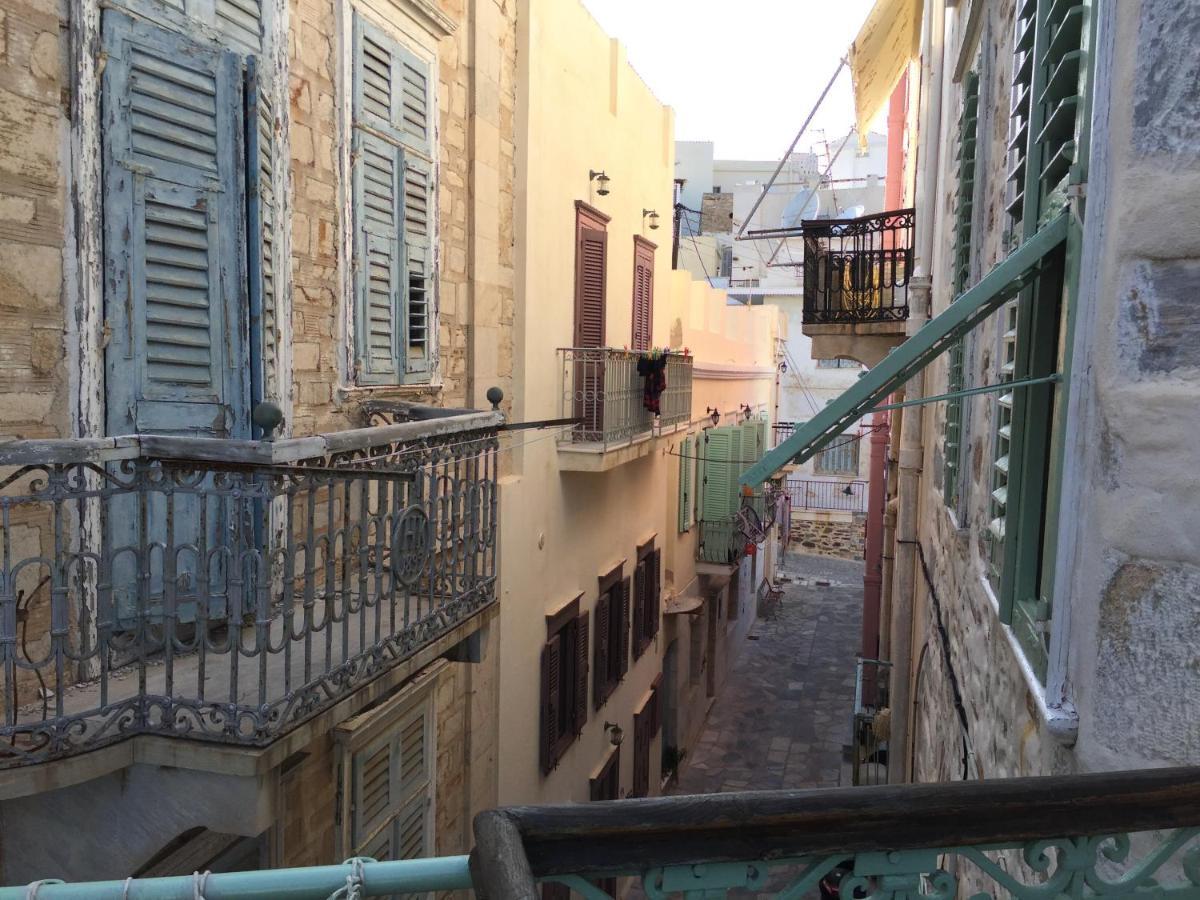1872 - Agnes, Cozy Stony Apartment With Balcony Ermoupoli Exterior photo